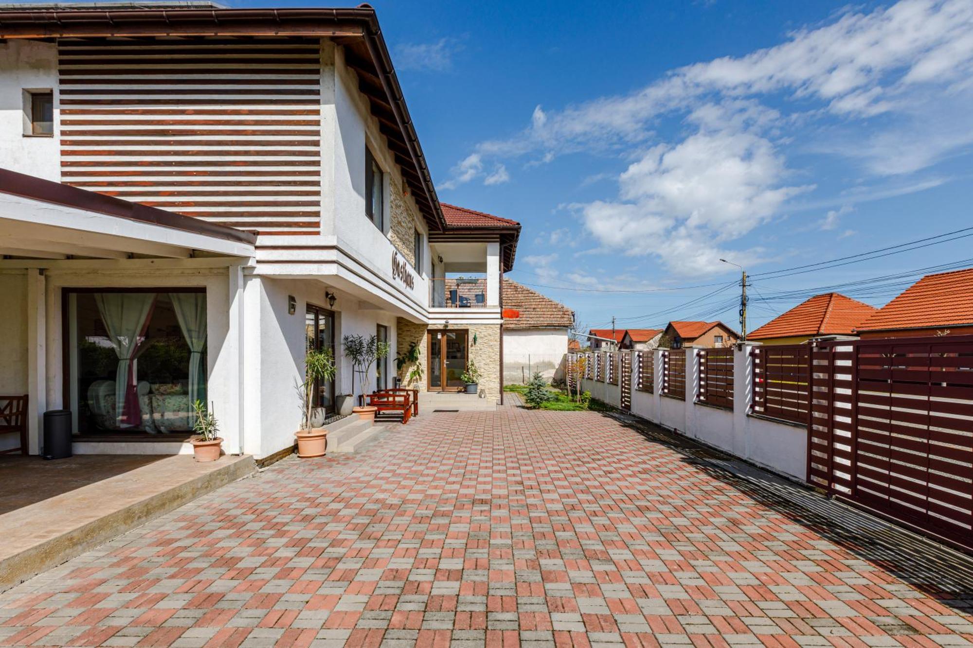 מלון טימישוארה Gasthaus Sacalaz מראה חיצוני תמונה